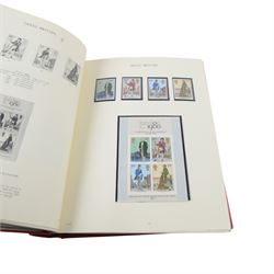 Queen Elizabeth II mint decimal stamps, including prestige booklets, booklet panes, etc, housed in eight Stanley Gibbons Windsor albums