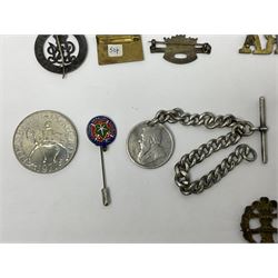 Two Services Rendered badges Nos.B23060 and B201341; two MSO BAOR (Mixed Services Organisation British Army of the Rhine) badges; small quantity of shoulder titles, lapel/sweetheart brooches, buttons and non-military related items