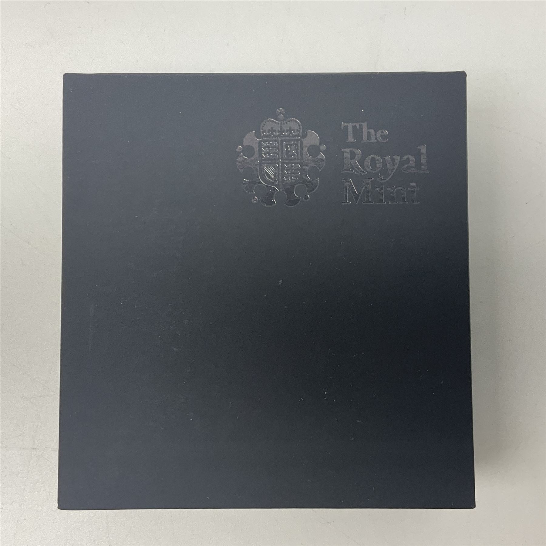 The Royal Mint United Kingdom 2010 ''Florence Nightingale' silver proof piedfort two pound coin, cased with certificate