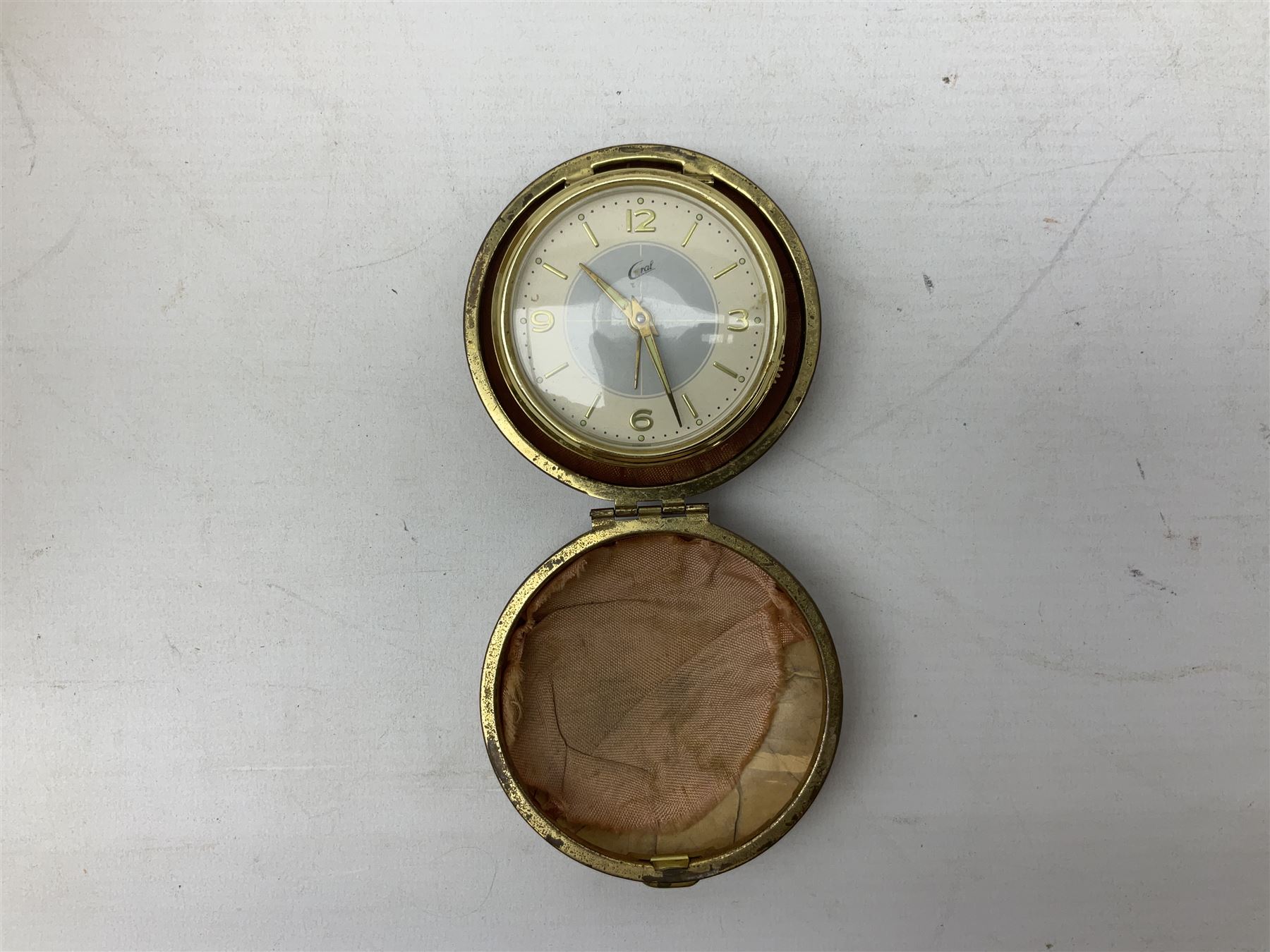 Costume jewellery including necklaces, pendants, bangles etc