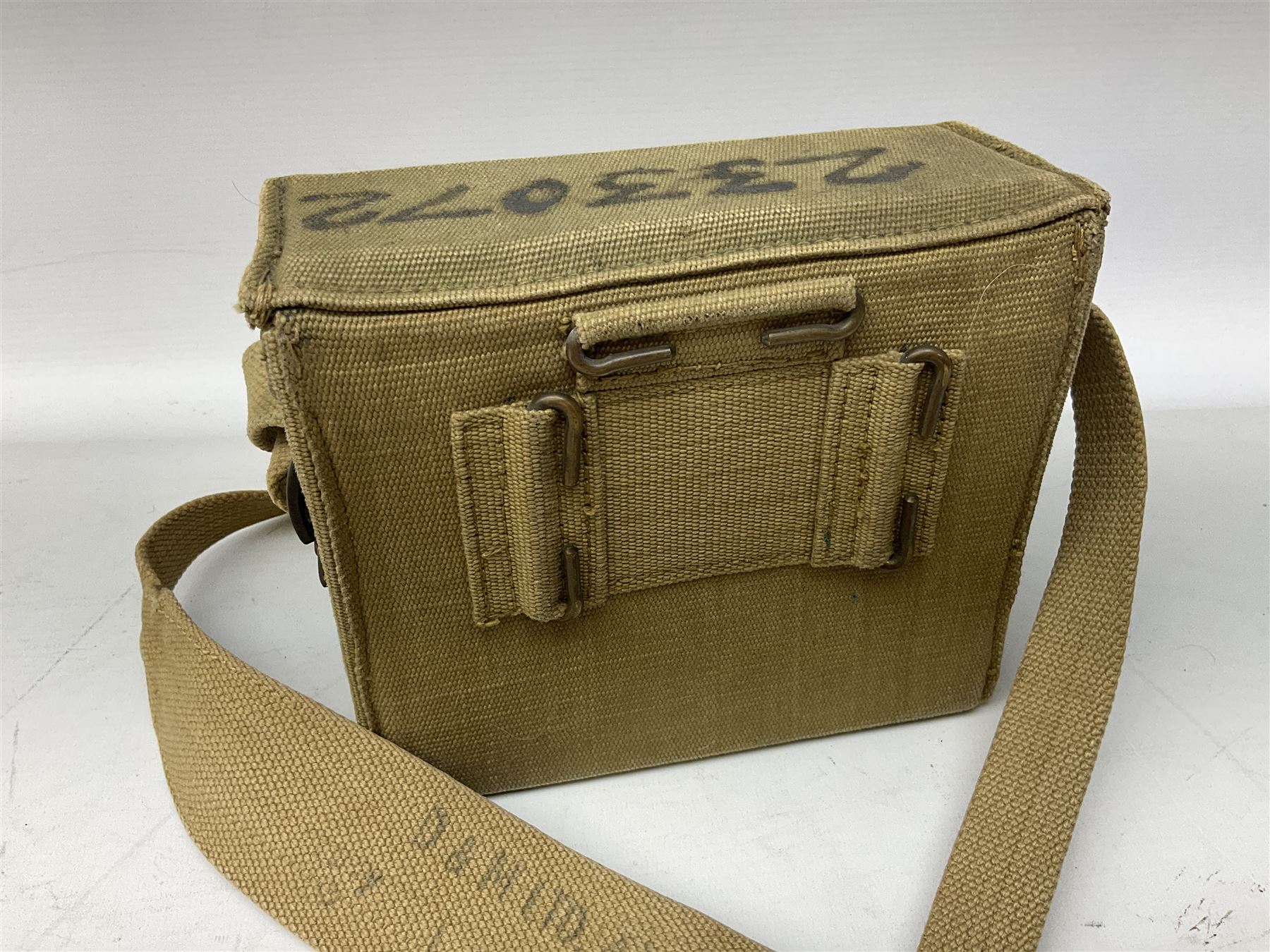 Pair of WWII 1943 Kershaw Bino. Prism No.2 MKII x6 binoculars, No. 190671, in canvas case