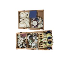 Large collection of cermaincs including Aynsley part dinner service, togehter with boxed L...