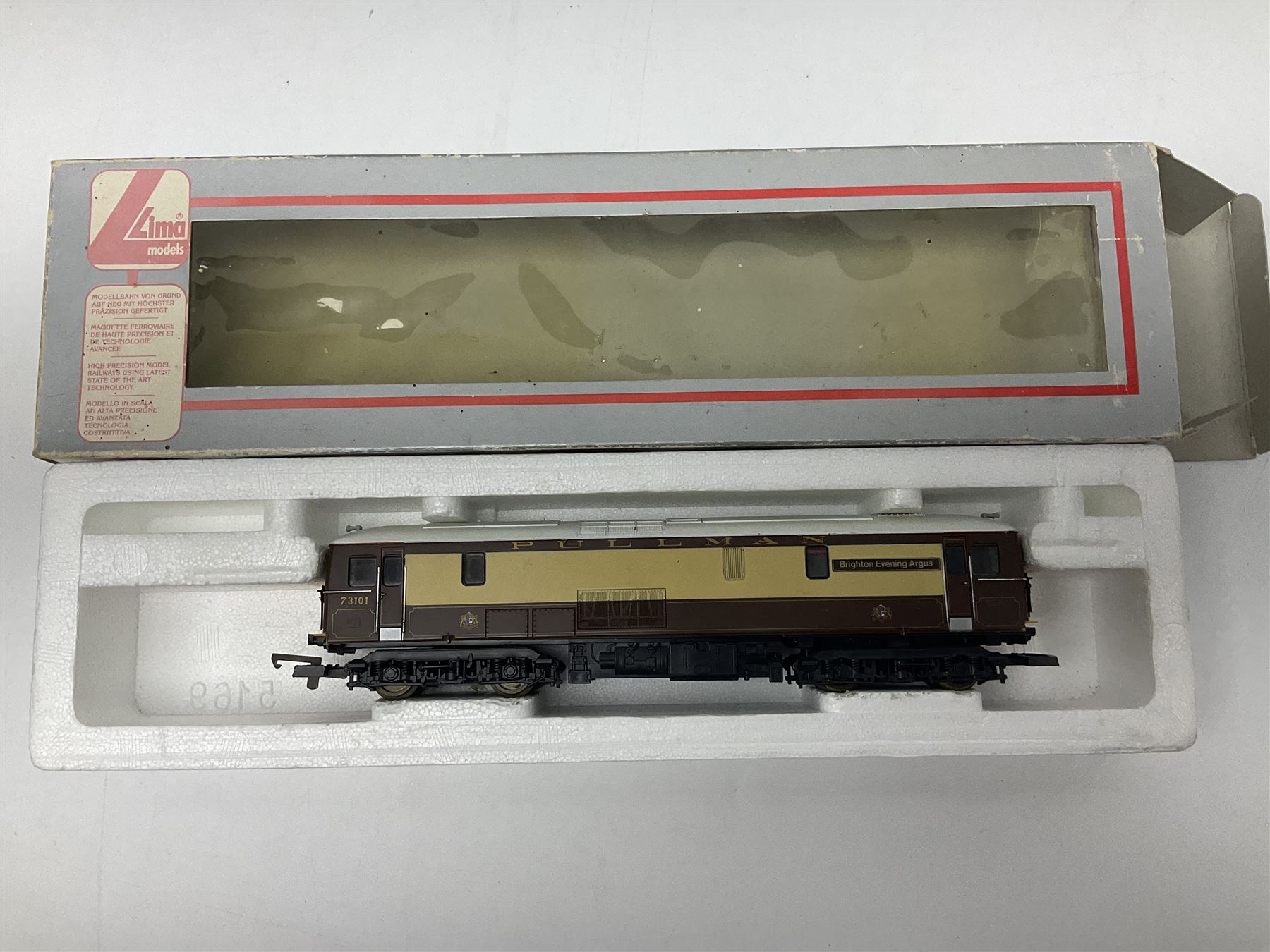 Lima Models '00' gauge - limited edition Class 73 diesel Pullman locomotive 'The Royal Alex' No.73101 with certificate No.2809; and Class 73 diesel Pullman locomotive 'Brighton Evening Argus' No.73101; both boxed (2)