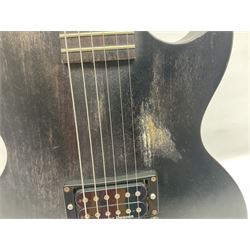 2015 American Les Paul CM (carved mahogany) electric guitar with ebonised finish, retro fitted with Seymour Duncan SH4 pick-up, serial no.150076417, L98cm overall; in Gibson soft carrying case.