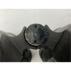 Pair of WW2 Bausch & Lomb U.S. Navy 7 x 50 binoculars, Mk.1 Model 2, impressed BU Ships No.80975 1941, serial no.OY6585, with neck strap