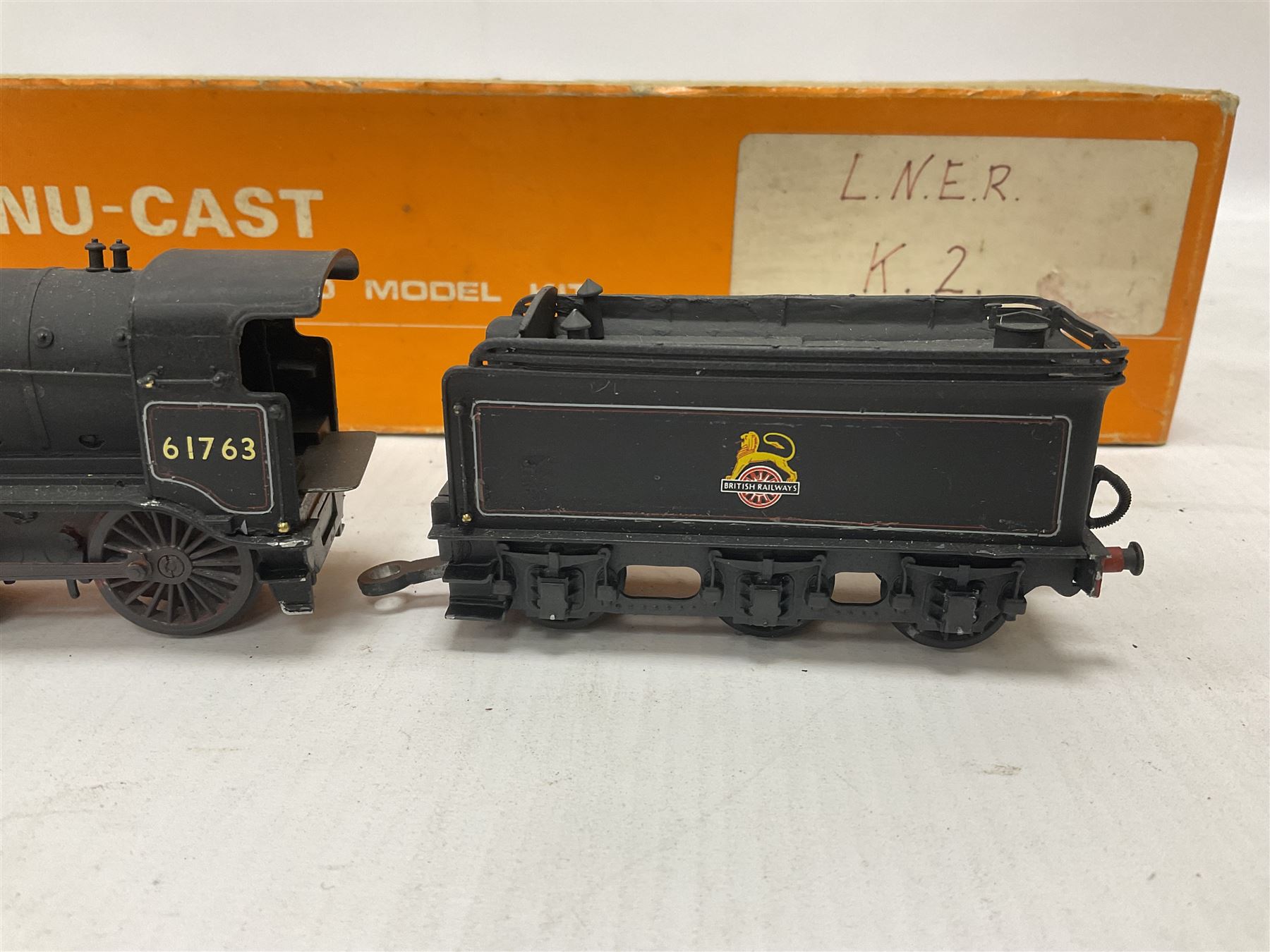 ‘00’ gauge - two kit built steam locomotive and tenders comprising Class K2 2-6-0 no.61763 finished in BR black with Nu-Cast box; Class D2 4-4-0 no.62172 finished in BR black (2) 
