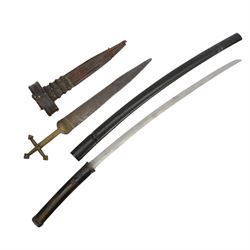Replica Japanes katana with curved single edged blade in scabbard, together with dagger wi...