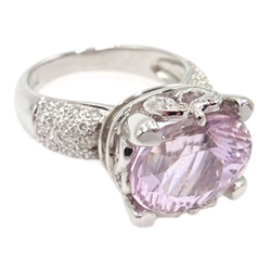  18ct white gold kunzite and diamond cocktail ring, stamped 750  