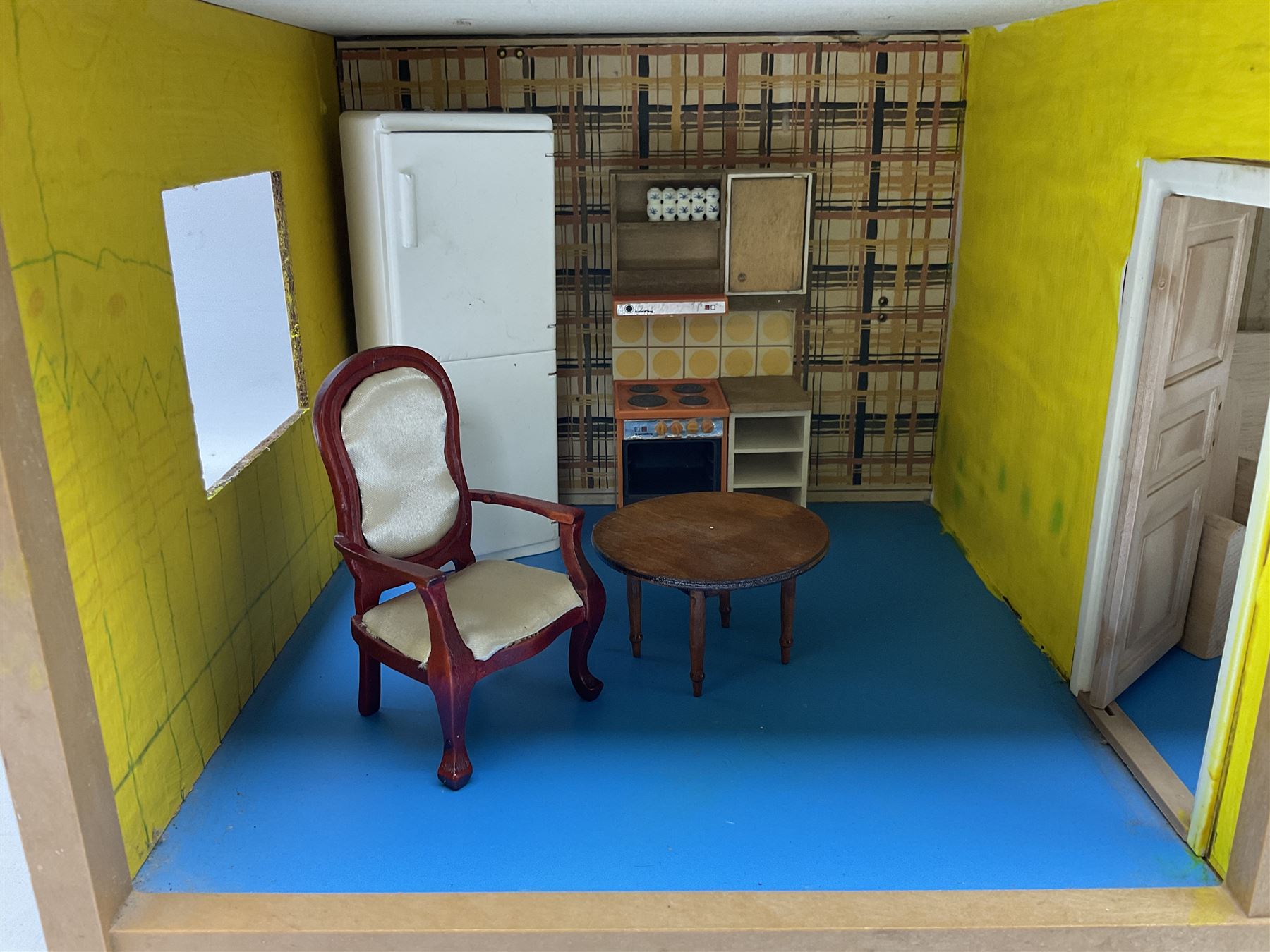 Swedish Lundby dolls house with furniture, H42cm, L66cm