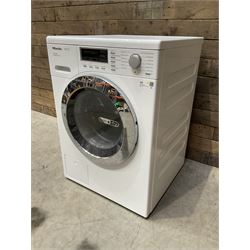Miele WTF121 WpM Wash & Dry Power Wash 2.0 washer-dryer