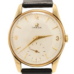 Omega gentleman's 9ct gold manual wind wristwatch, Ref. 923, Cal. 268, silvered dial with dagger and Arabic hour markers and subsidiary seconds dial, Birmingham 1961, on black leather strap