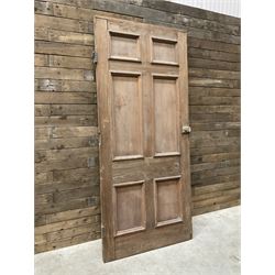 Five 19th century heavy pitch pine six panel doors

226cm x 99cm
228cm x 99cm
228cm x 100cm
228cm x 100cm
228cm x 99cm