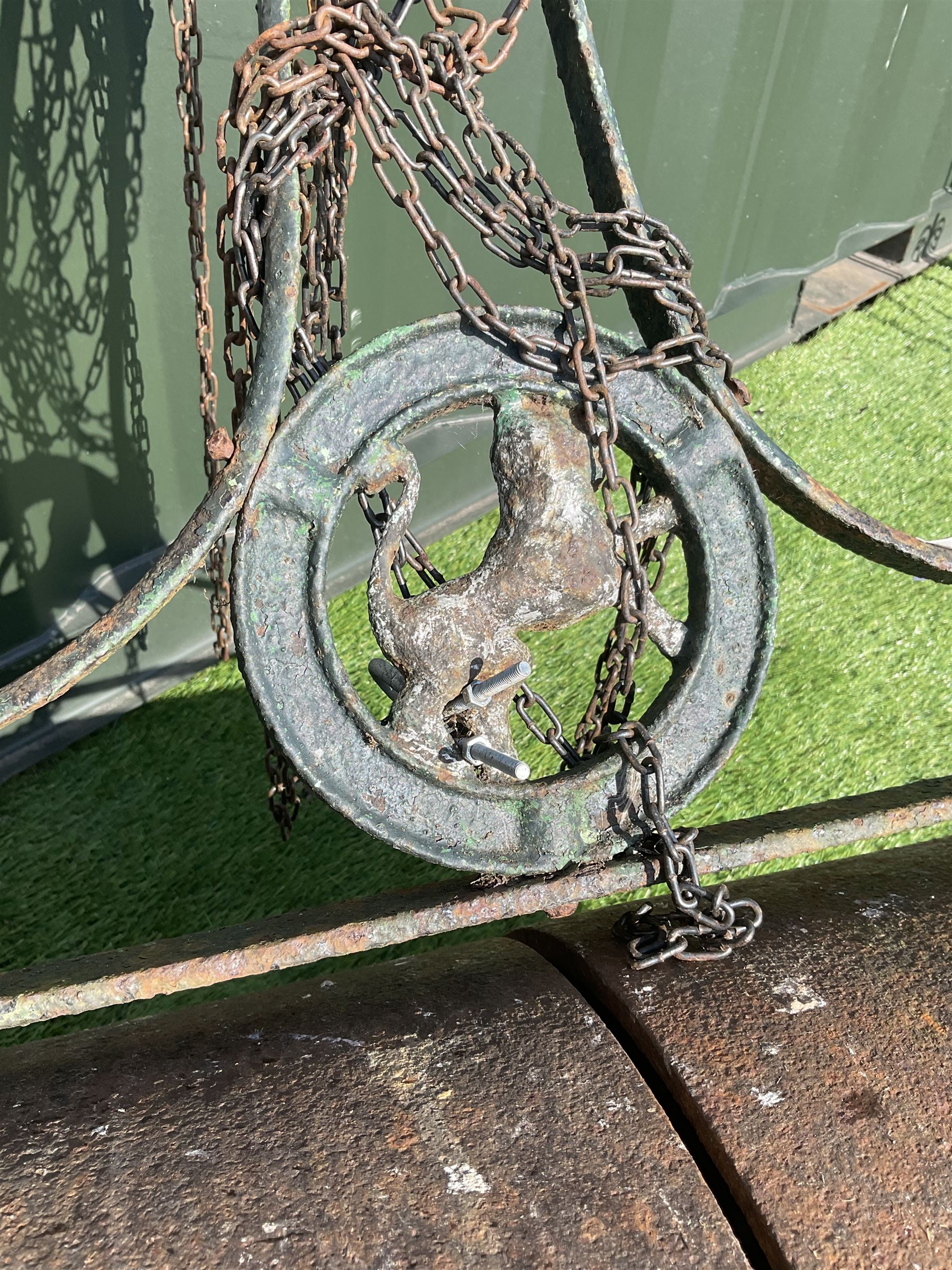 Cast iron, Victorian lawn roller - THIS LOT IS TO BE COLLECTED BY APPOINTMENT FROM DUGGLEBY STORAGE, GREAT HILL, EASTFIELD, SCARBOROUGH, YO11 3TX