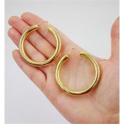 Pair of 9ct gold hoop earrings, Sheffield import mark 1988