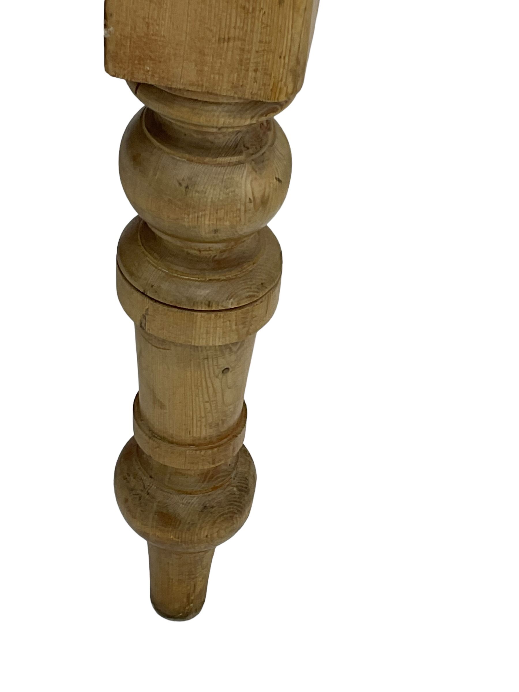 Victorian pine farmhouse dining table, rectangular plank top with rounded corners, on turned supports 