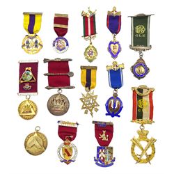 Thirteen Masonic and similar jewels / medals, mostly hallmarked including Royal Antediluvian Order of Buffalos jewel presented to 'Bro. D. WA. Gardiner. C.P. for services as Secretary1961-62', RMBI 1937 jewel etc (13)