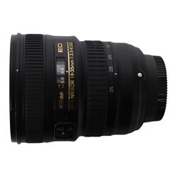 Five AF and AF-S lenses, comprising Nikon Nikkor AF-S 18-55mm 1:3.5-5.6G, Nikon Nikkor AF-S 55-200mm 1:4-5.6G ED, Nikon Nikkor 18-35mm 1:3.5-4.5G, Nikon Nikkor AF 50mm 1:1.8 D and a Tamron AF 28-75mm f/2.8 