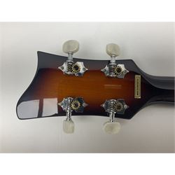 Hofner B-Bass Hi-Series electric bass guitar with sunburst finish L110cm; in Thomann fitted case