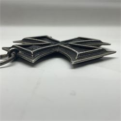 WWI German Iron Cross Second Class with suspension ring