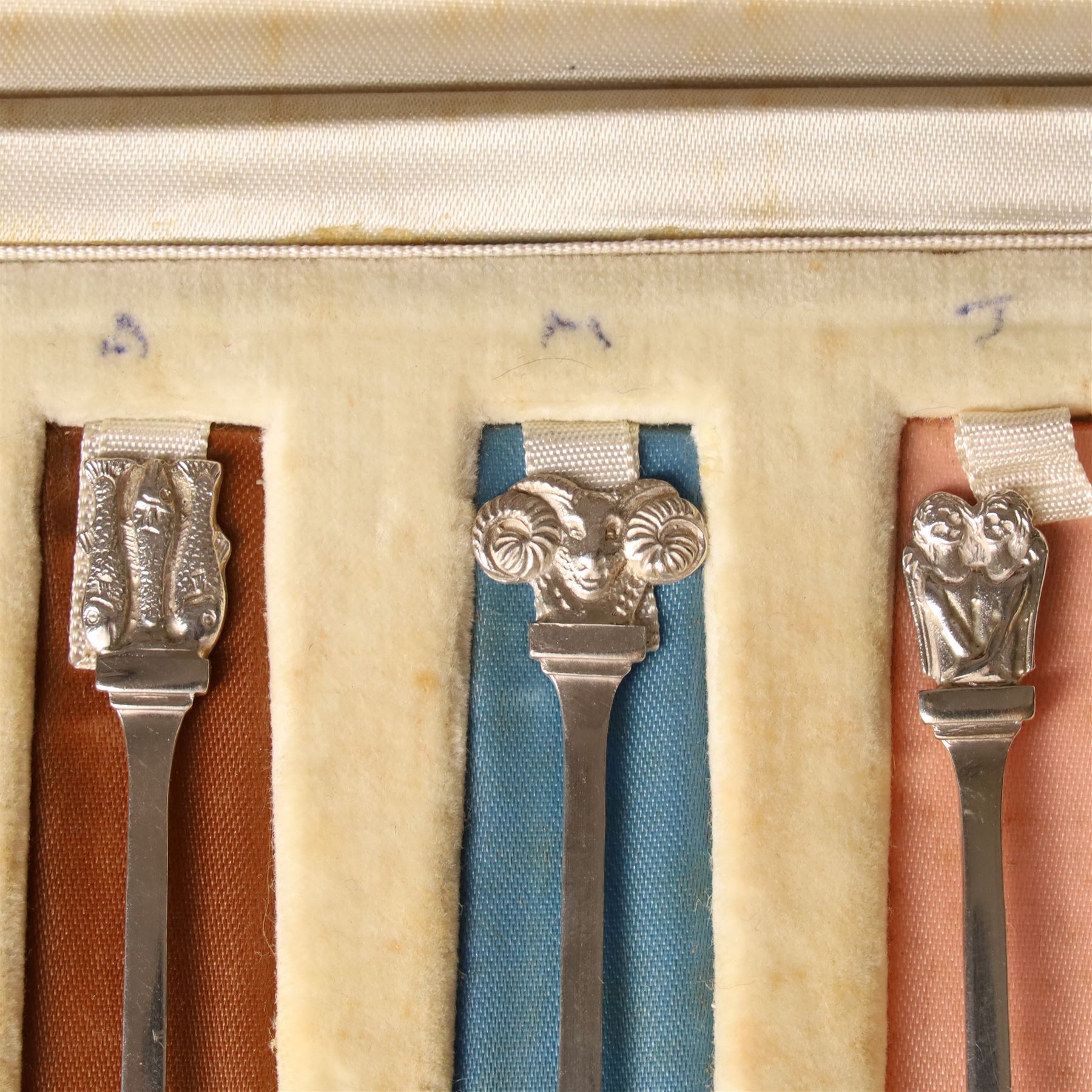 Cased set of silver Signs of the Zodiac spoons each with a different terminal L11cm London 1964 Maker Joseph Gloster Ltd