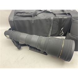 Sigma '300-800mm 1:5.6 APO EX DG Hyper Sonic Motor' lens with Nikon fitting, serial no 1543902, with case 