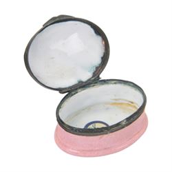 19th century Bilston enamel snuff box, of oval form, the hinged cover decorated with Britannia, H5cm  