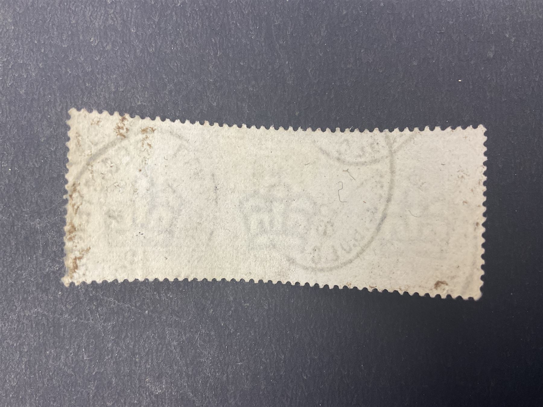 Great Britain Queen Victoria one pound green stamp, used, previously mounted