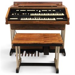 Hammond TTR 100 electric organ, with a palisander effect veneer, H94cm, W110cm