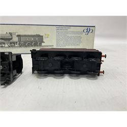 DJH Models - two ‘00’ gauge kit built model railway locomotives and tenders comprising K37 Highland Railway/LMS Castle 4-6-0 no.14685 in LMS crimson and K38 BR/WD 2-8-0 no.90124 in BR black; in original boxes 