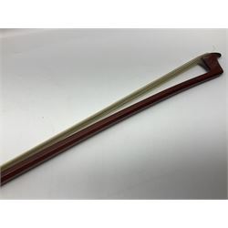 Nickel mounted pernambuco violin bow stamped R. Paesold L73.5cm