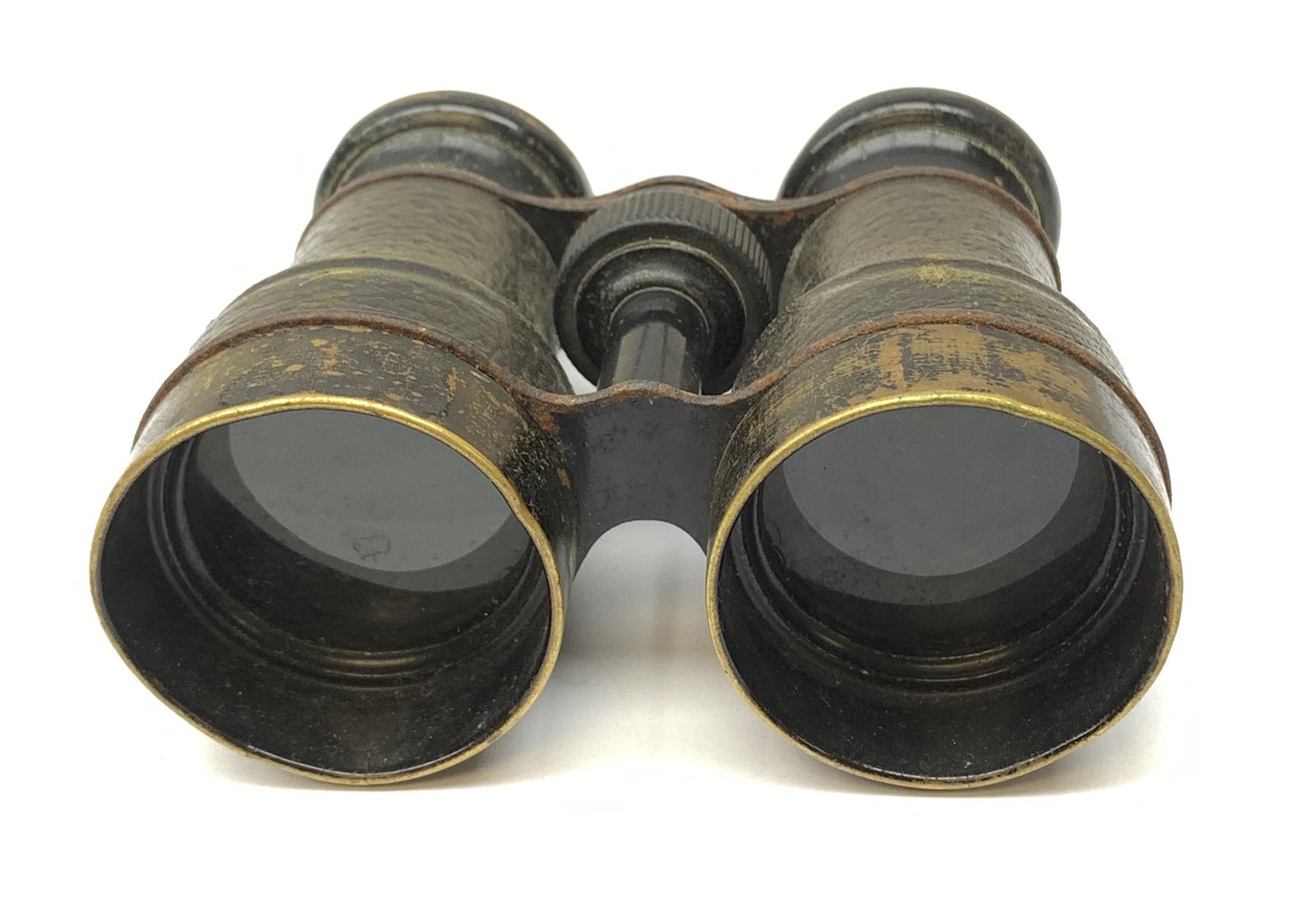 Caricature wooden carving of two WW2 British officers, inscribed under the base 'Venice March 1946' H13cm; and unmarked pair of binoculars (2)