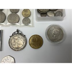 Queen Victoria 1897 crown coin, three King George V half crowns, King George VI 1937 crown, Queen Elizabeth II 1977 silver proof crown cased with certificate and other coinage 