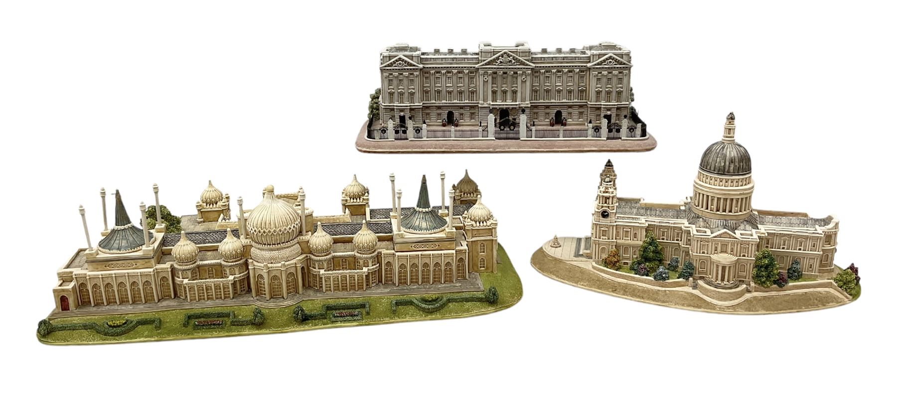 Three Lilliput Lane models from the 'Britain's Heritage' collection, comprising The Royal Pavilion Brighton, St Paul's Cathedral and Buckingham palace, all boxed