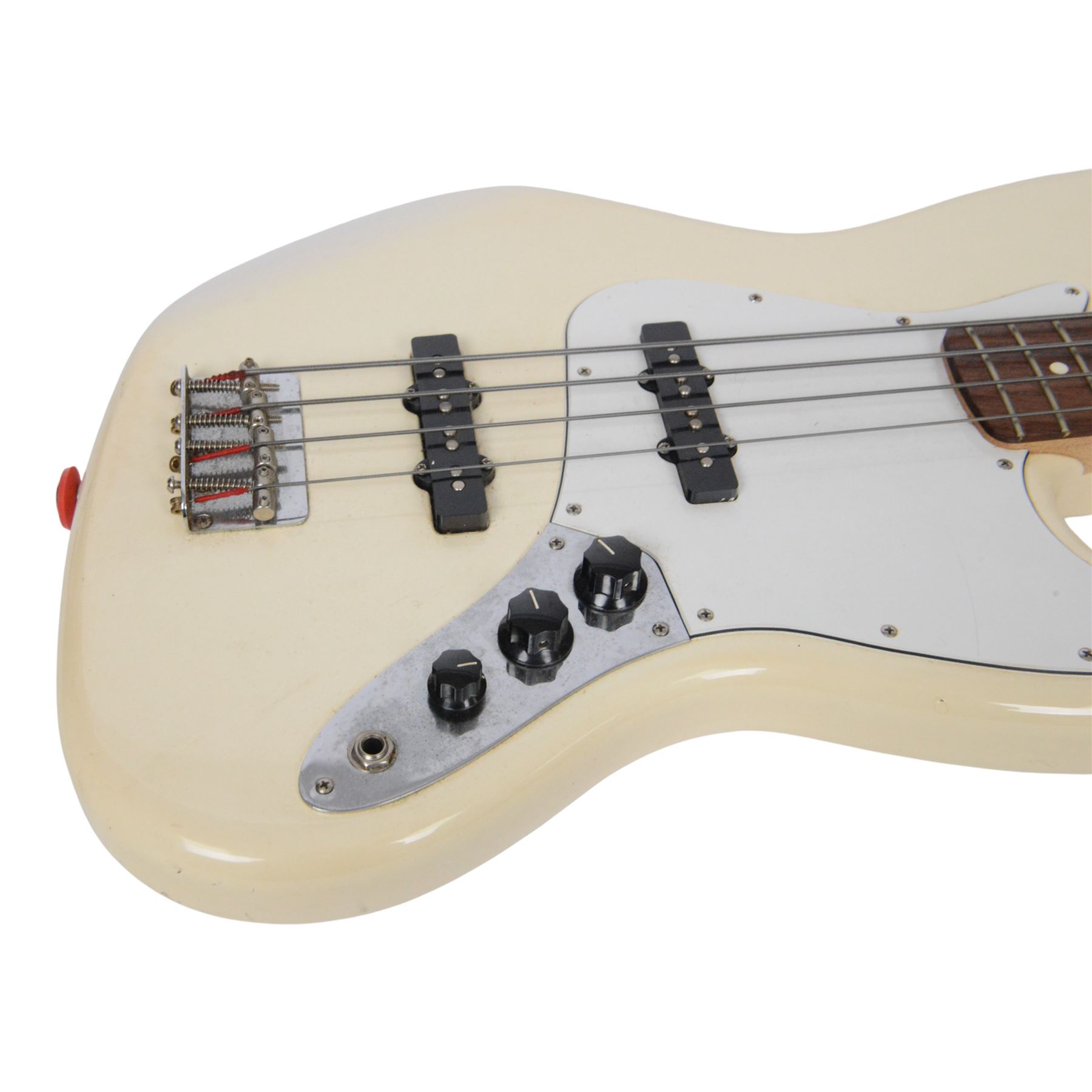 Fender jazz bass guitar, serial no. MZ7182451 made in Mexico c.2007, with cream body, white scratch plate, maple neck, guitar L120cm