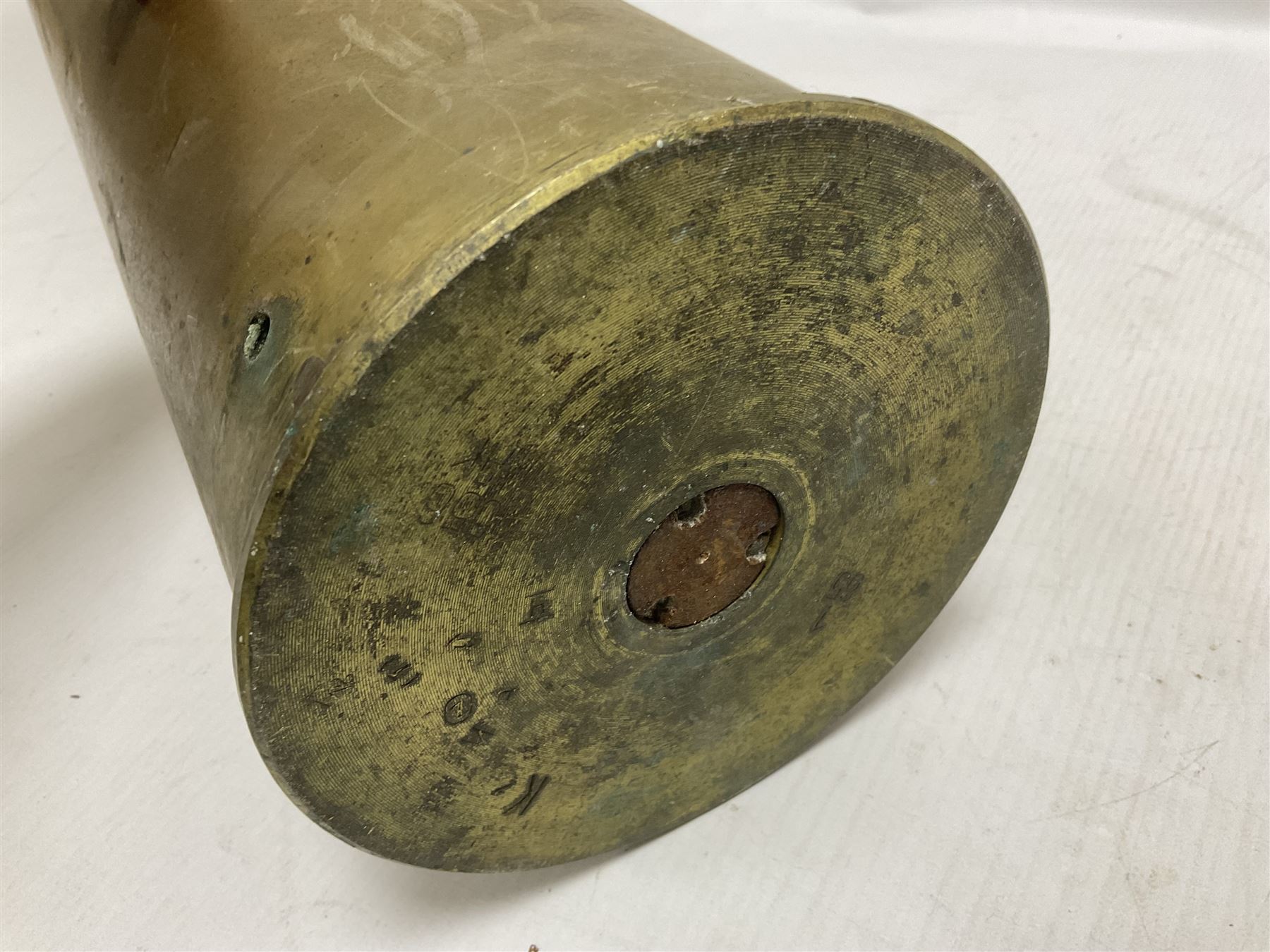 Large brass shell case, H70cm