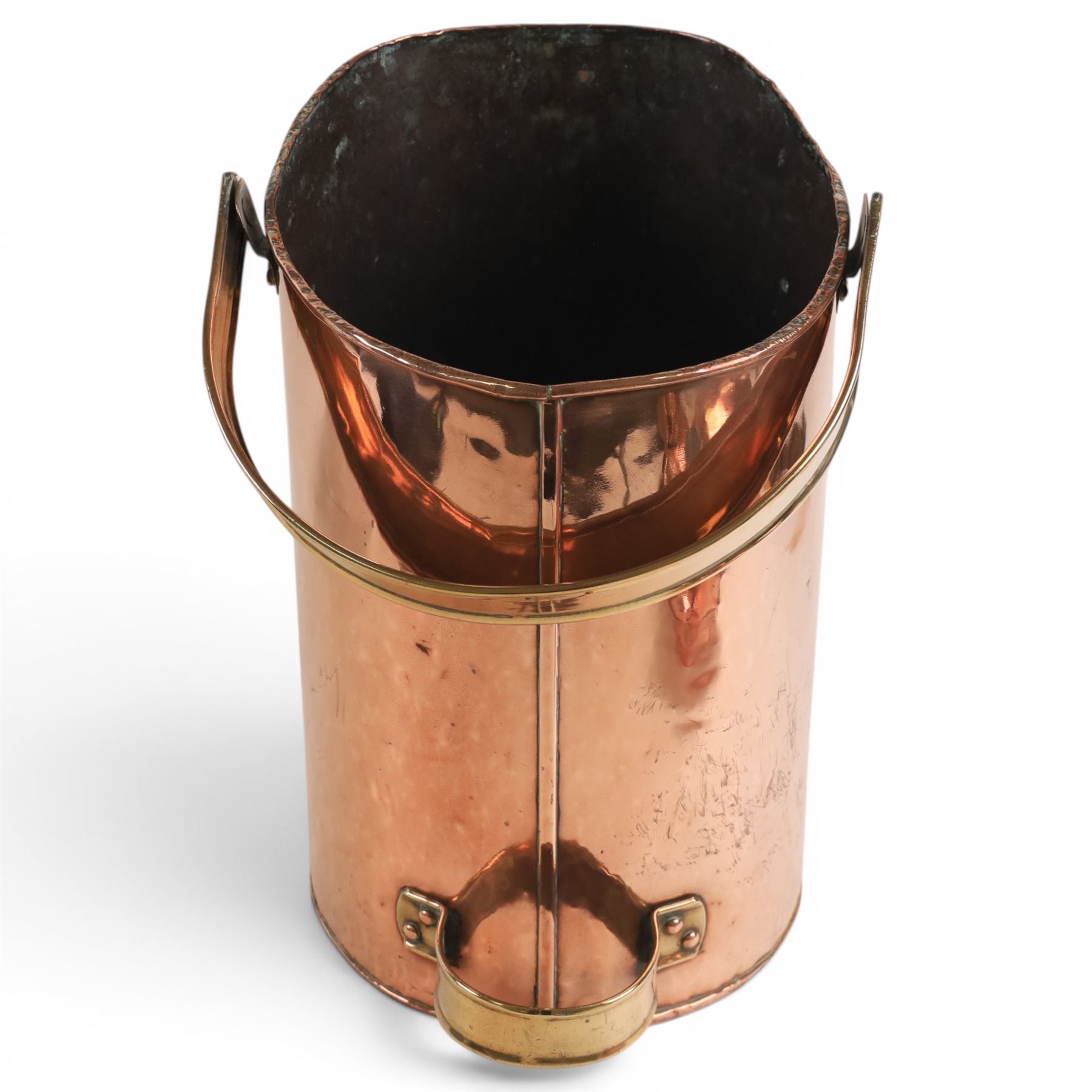 Copper coal bucket, together with two foot warmers, two trays and copper bed pan 
