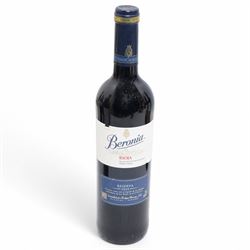 Mixed red wines, including a Quinta Do Espirito Santo, 2007, three bottles of Norton Malbec, Beronia Rioja, Barolo and others (18)