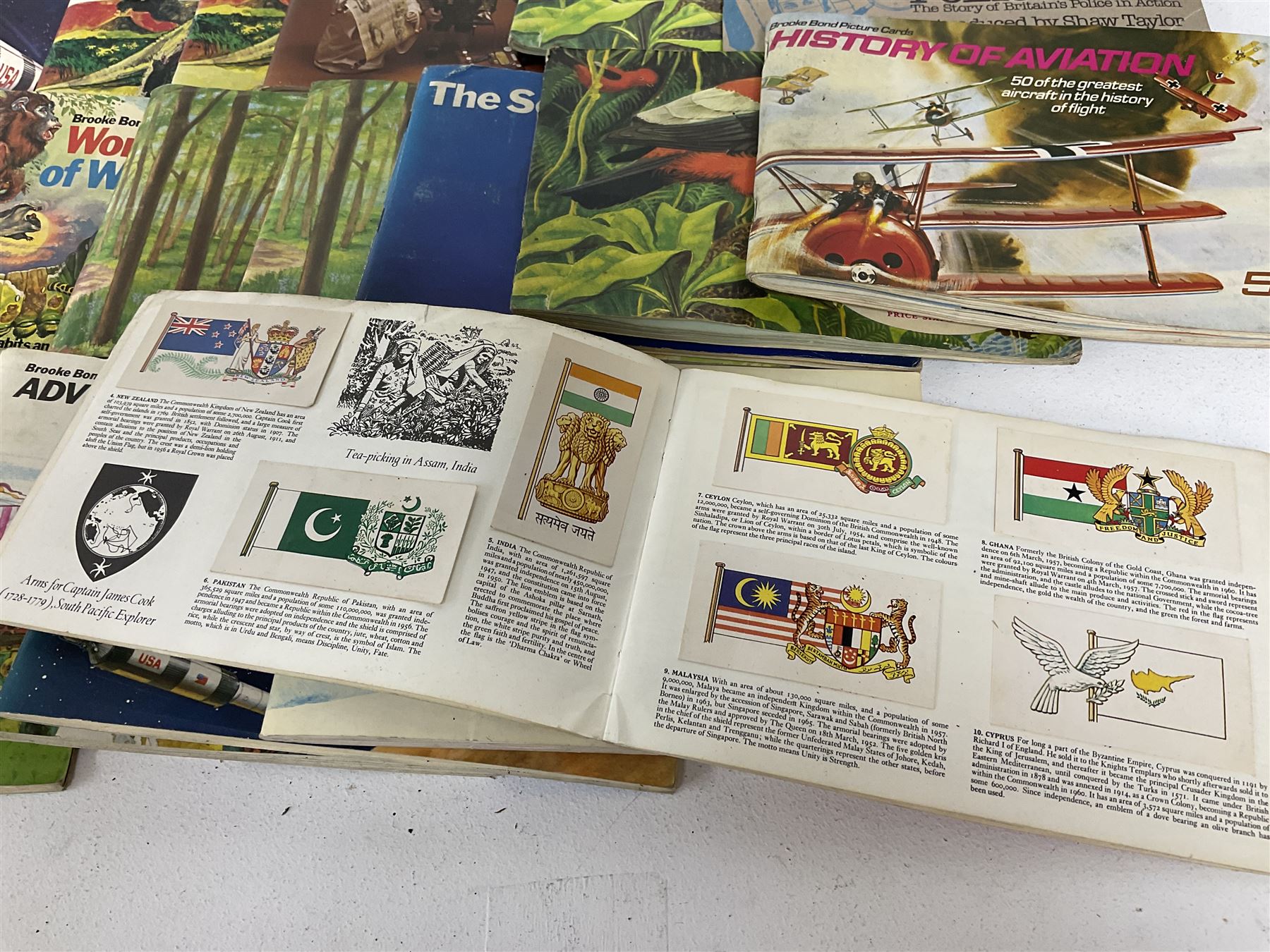 brooke bond tea cards, to include Small Wonders, The Sea- Our Other World, Wonders of Wildlife, The Race into Space, British Costumes etc 