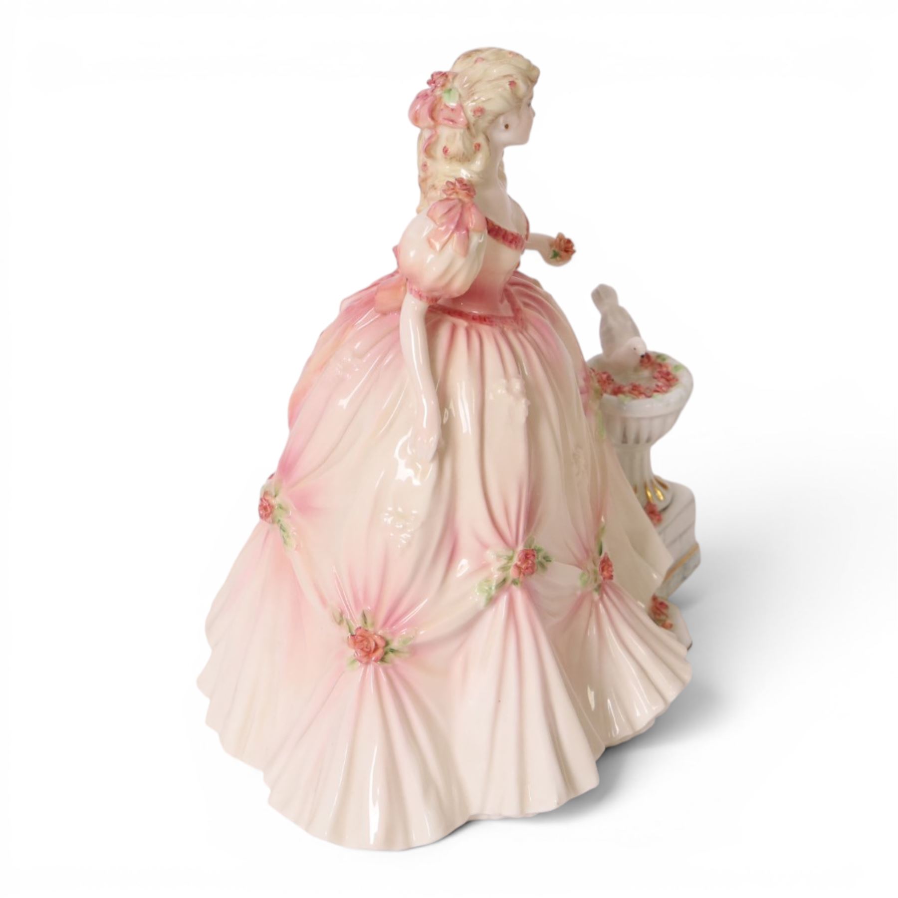 Coalport English Rose Collection : 1994 English Elegance, No. 387 of 1000, with certificate and box H22cm