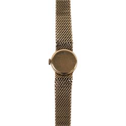 Certina ladies 9ct gold manual wind wristwatch, on integral 9ct gold bracelet, London 1966