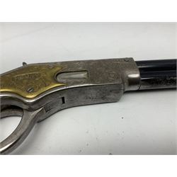 Replica Winchester rifle, L105cm