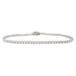 18ct white gold round brilliant cut diamond bracelet, stamped 18K, total diamond weight 2.50 carat