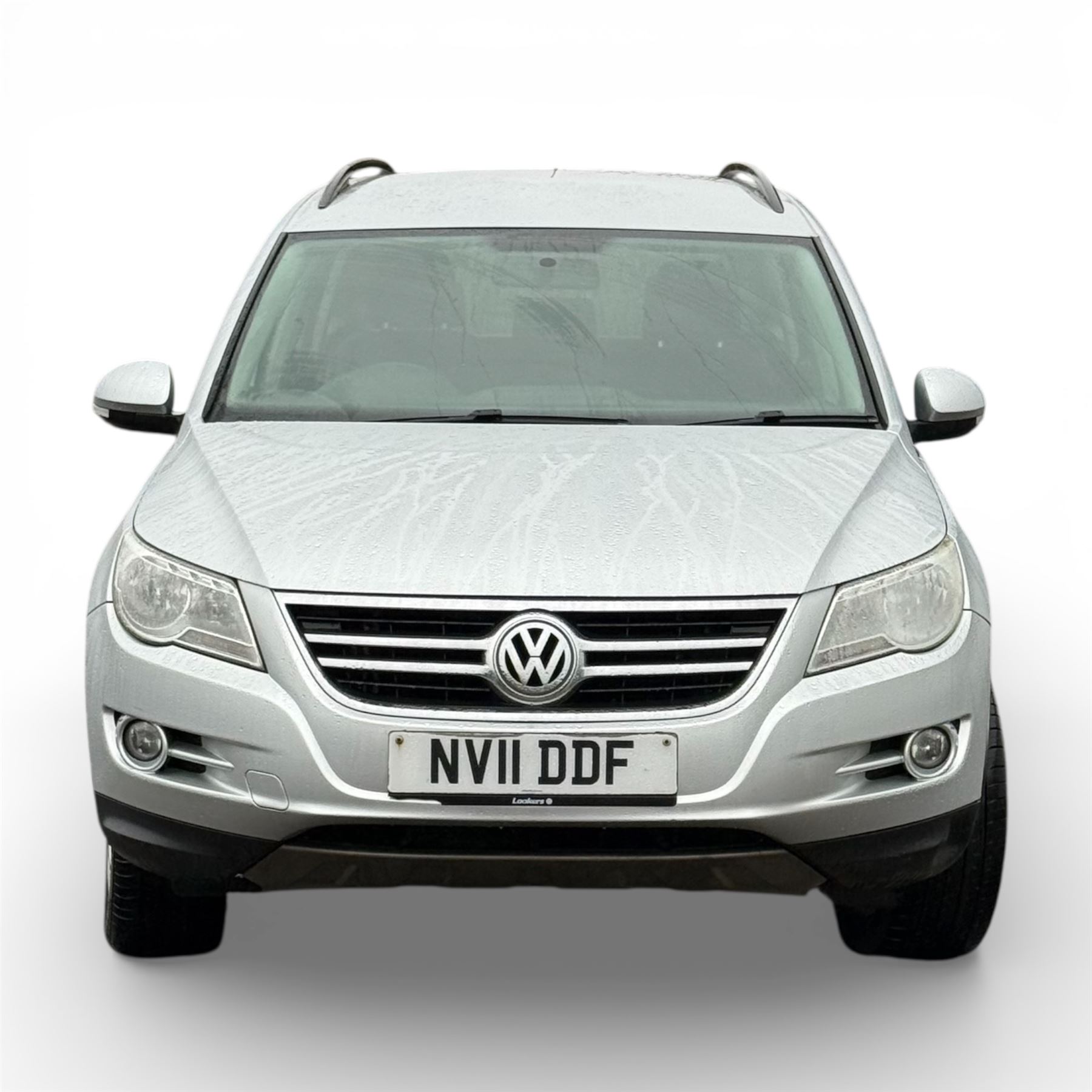 VW Tiguan, 2 Litre diesel, Automatic, 2011, Silver, MOT till 06/09/2026, 120,000 Miles (NV11 DDF)