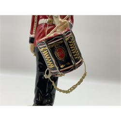 Michael J Sutty limited edition figure, Soldier Drummer, 1st Battalion, The Kings Own Royal Border Regiment 1984, 93/250, together with further limited edition Michael Sutty bust, 12/250, tallest H21.5cm