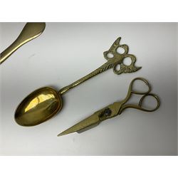 George III oak spoon rack and candle box, the rectangular backplate with shaped  pediment and two six aperture spoon racks, above a candlebox with hinged cover, with various brass spoons and a pair of brass candle snuffers, H56.5cm, W35cm, D14cm 