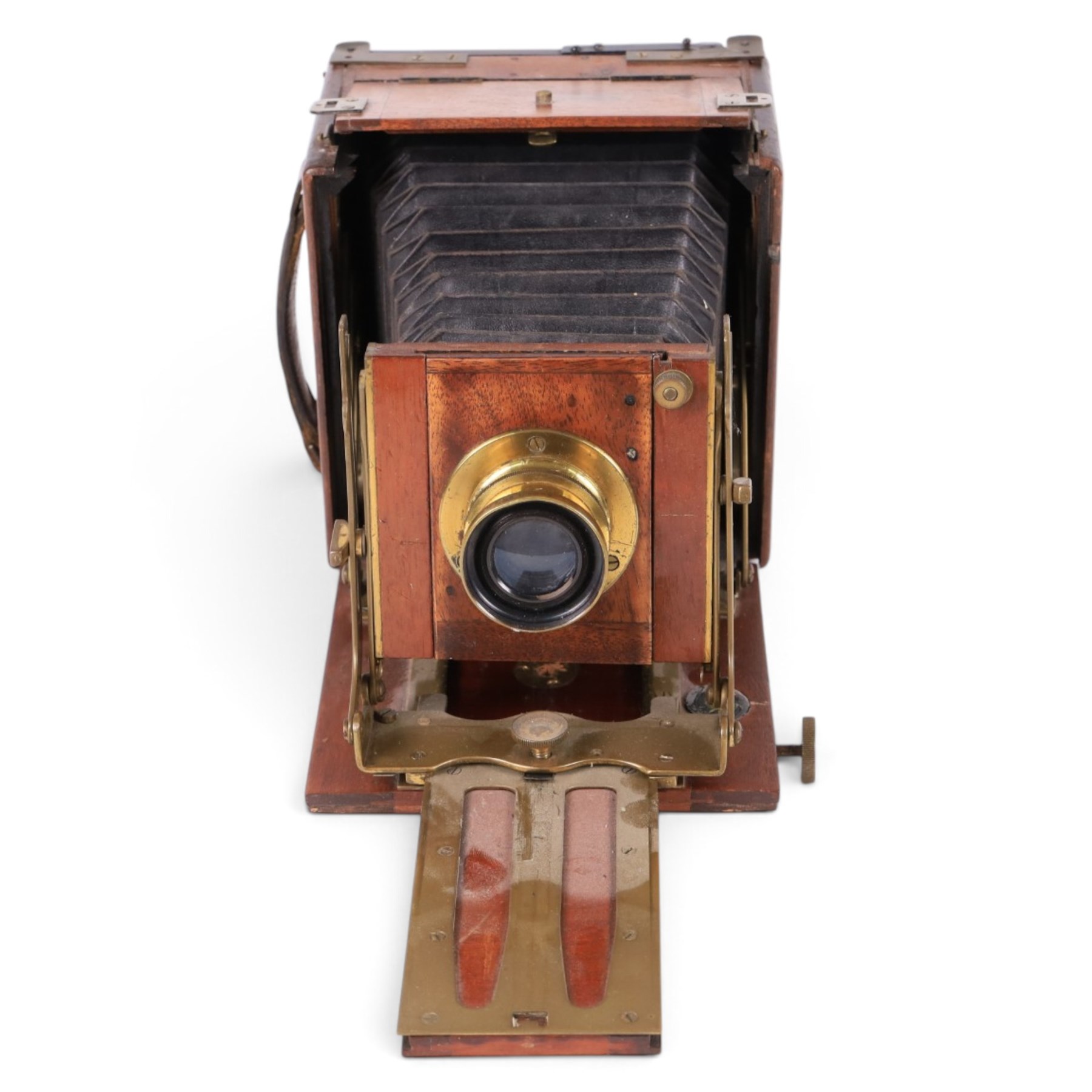Thornton Pickard Folding Ruby plate camera, with C. P. Goerz Berlin Doppel-Anastigmat DRP lens, serial no. 105517