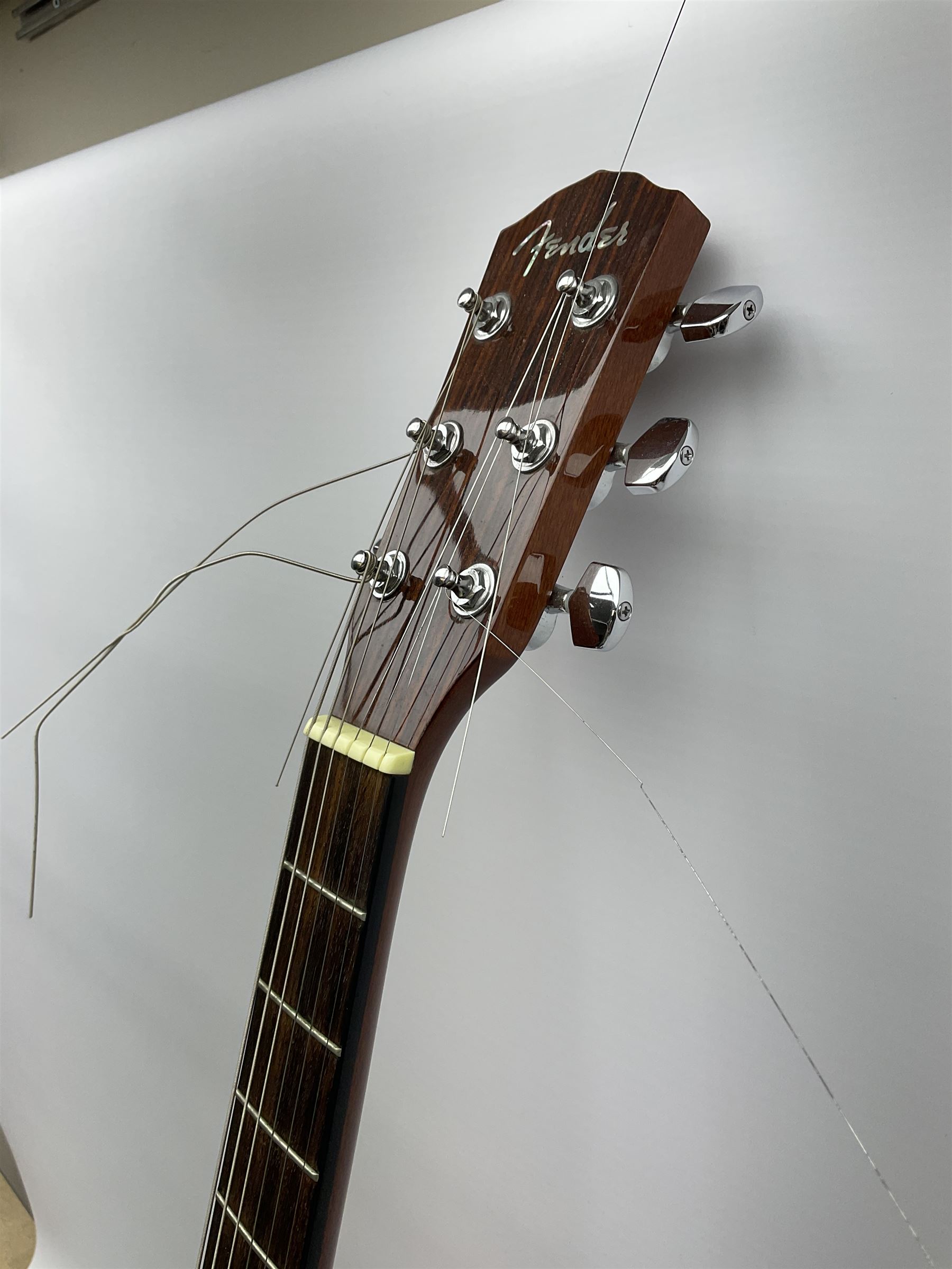 Fender model DG-20CE NAT semi-acoustic guitar with mahogany back and sides and spruce top, serial no. 03035336, L104cm, in fitted carrying case