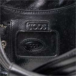 Tod’s - Tote Madis handbag in black patent leather, with twin rolled top handles, contrasting pale piping, silver-tone hardware, embossed Tod’s branding and hanging leather tag with ball-chain detail, with original Tod’s product tag and dust bag