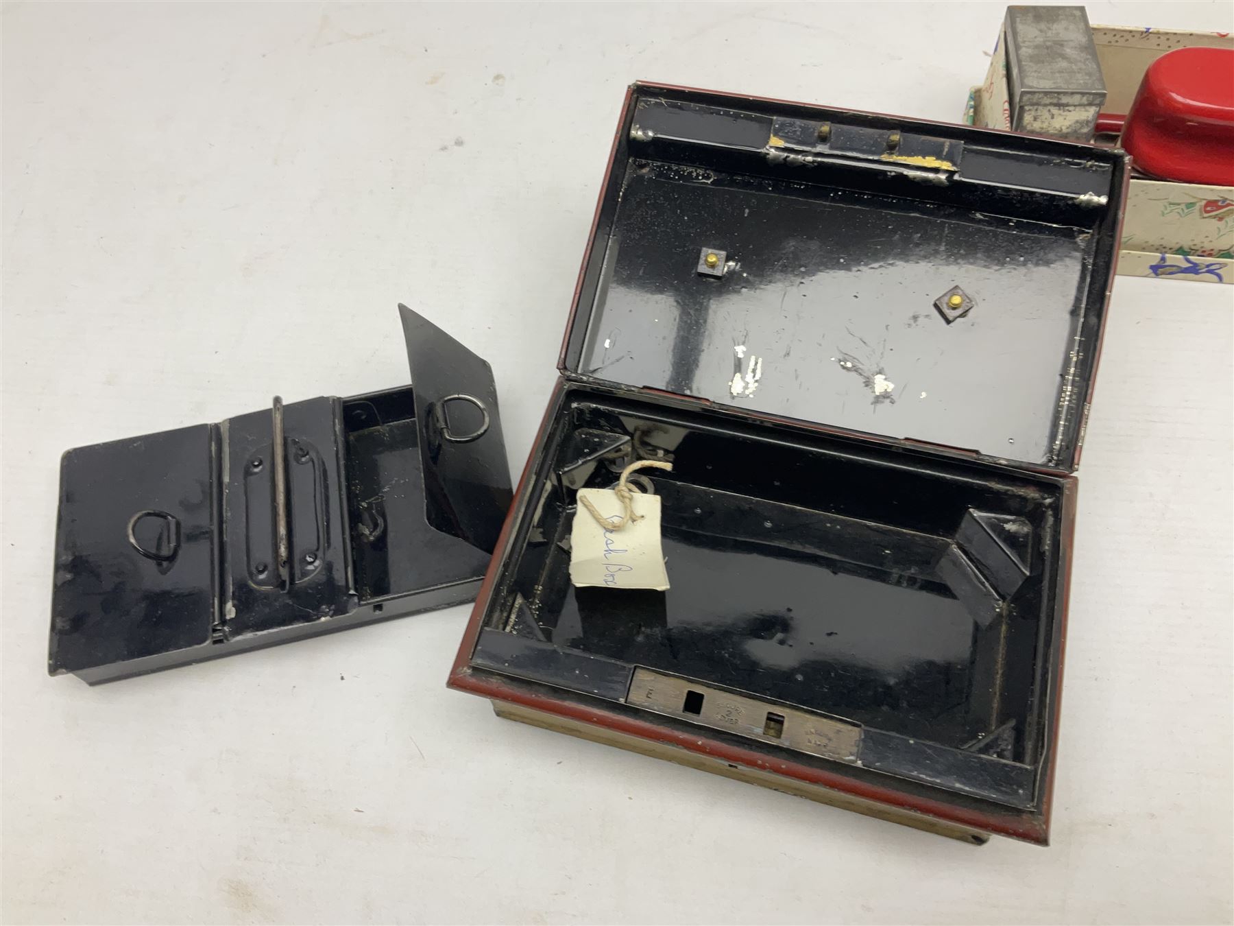 Stanley No.4 wood working plane, in original box, together with a cash tin box and British Boudoir travel iron 