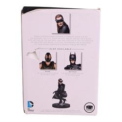 DC Collectibles The Dark Knight Rises Catwoman 1:6 Scale Icon Statue, boxed